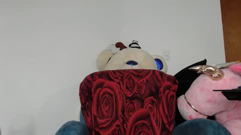 samara online show from December 18, 2025, 2:45 pm