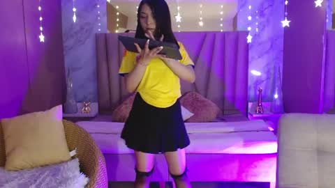 Snapshot of samara_glow chatting on June 23, 2026, 9:24 pm Samara online show from June 23, 2026, 9:24 pm