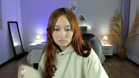 samara_hilton_2 online show from October 22, 2025, 7:24 pm