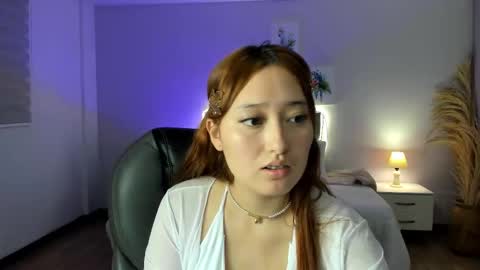 samara_hilton_2 online show from October 30, 2025, 11:49 pm