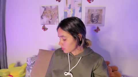 Samara is my name a pleasure delighted that you are here leave your thumb up it is important to me online show from January 25, 2025, 4:13 am