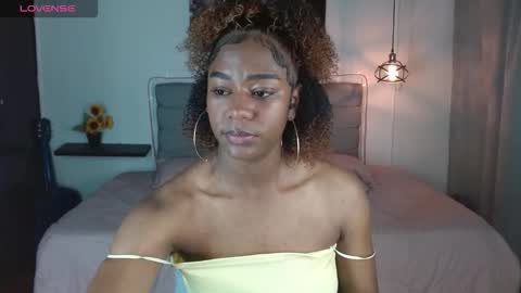 samara_roxx online show from November 11, 2025, 10:54 pm