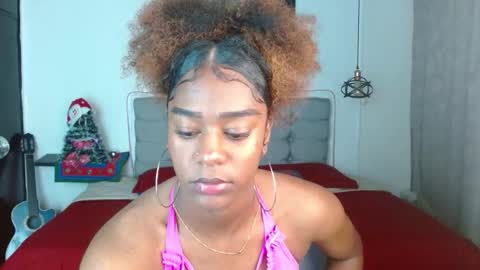 samara_roxx online show from December 3, 2025, 3:14 am