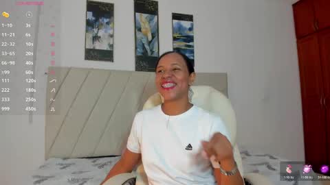 Snapshot of samaraa_smith1 chatting on April 24, 2026, 12:07 pm samaraa_smith1 online show from April 24, 2026, 12:07 pm