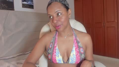 Snapshot of samaraa_smith1 chatting on May 22, 2026, 12:55 pm samaraa_smith1 online show from May 22, 2026, 12:55 pm