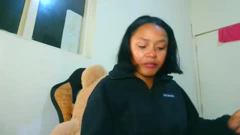 Snapshot of samary_thomas chatting on January 10, 2026, 2:35 am samary thomas online show from January 10, 2026, 2:35 am