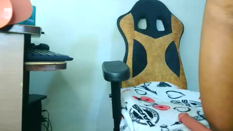 Snapshot of samary_thomas chatting on January 17, 2026, 2:05 am samary thomas online show from January 17, 2026, 2:05 am