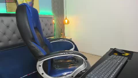 Snapshot of samblack_ chatting on July 6, 2026, 1:08 pm Sam online show from July 6, 2026, 1:08 pm