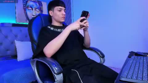 Snapshot of samblack_ chatting on July 12, 2026, 8:33 pm Sam online show from July 12, 2026, 8:33 pm