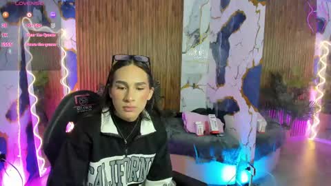 sam online show from May 28, 2026, 2:42 am