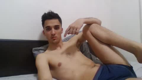 Snapshot of samcumtv chatting on November 19, 2025, 6:19 pm multitooman online show from November 19, 2025, 6:19 pm