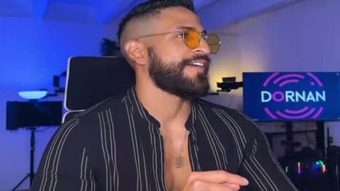 Snapshot of samdornan chatting on December 20, 2024, 9:06 pm Sam Dornan online show from December 20, 2024, 9:06 pm