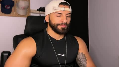 Snapshot of samdornan chatting on February 19, 2026, 1:12 am Sam Dornan online show from February 19, 2026, 1:12 am