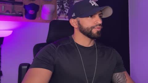 Sam Dornan online show from April 18, 2026, 6:06 am