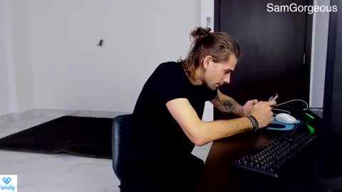 Fansly -       Top4fans   online show from February 20, 2025, 10:27 am