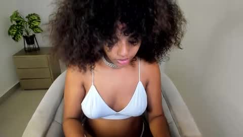 Samie Mury  online show from November 14, 2025, 4:22 am