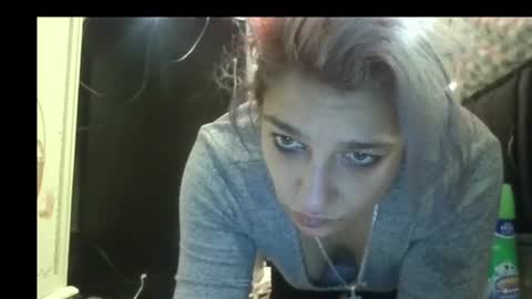 samiikayy online show from December 2, 2025, 5:24 am