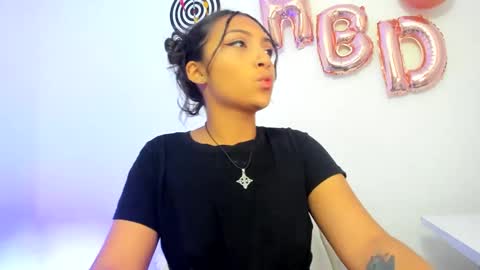 Snapshot of samikiulers chatting on December 13, 2024, 10:55 pm Sami online show from December 13, 2024, 10:55 pm