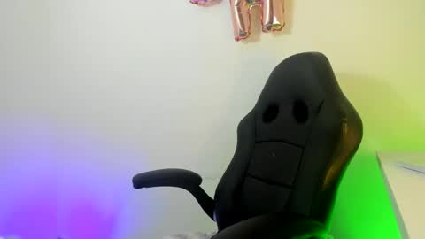 Snapshot of samikiulers chatting on December 21, 2024, 11:56 pm Sami online show from December 21, 2024, 11:56 pm