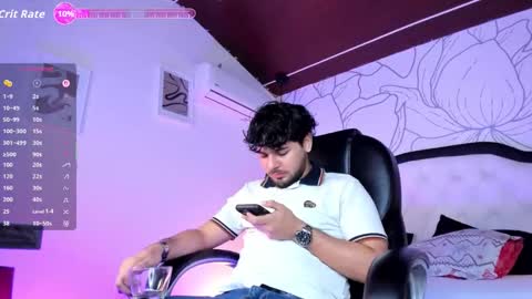 Snapshot of samir_bear chatting on May 4, 2026, 12:34 pm Samir online show from May 4, 2026, 12:34 pm