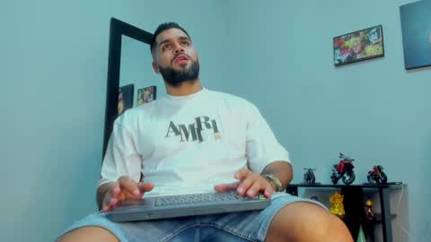 samir_hazard online show from January 8, 2025, 2:25 am