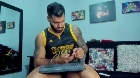 samir_hazard online show from September 26, 2025, 9:19 pm