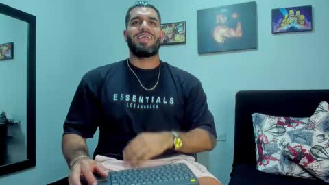 samir_hazard online show from November 12, 2025, 7:13 pm