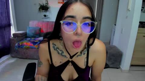 SARA online show from April 29, 2026, 10:27 pm