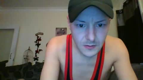 sexy lad looking for fun online show from December 27, 2024, 8:28 pm