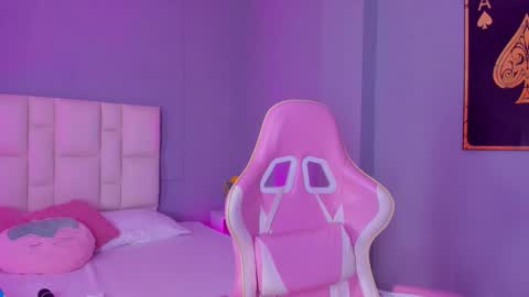 Snapshot of sammy__rose chatting on February 23, 2026, 8:06 pm Sammy Rose online show from February 23, 2026, 8:06 pm