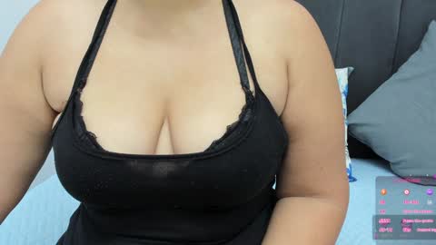 Snapshot of sammy_gray_ chatting on January 8, 2025, 12:15 pm Sammy online show from January 8, 2025, 12:15 pm