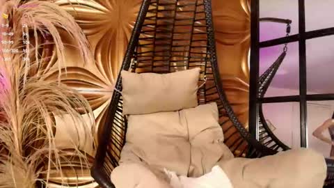 Samantha online show from December 2, 2025, 7:09 pm