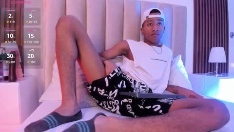 sammyyadams_ online show from September 29, 2025, 9:30 pm