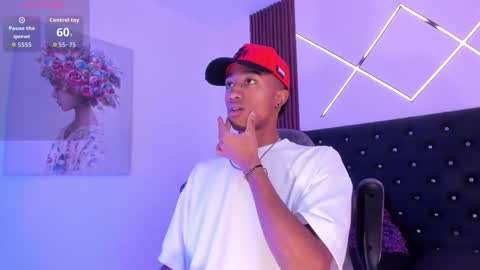 sammyyadams_ online show from October 7, 2025, 1:08 pm
