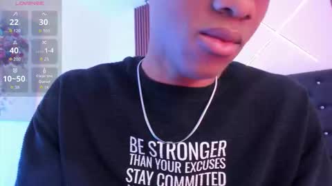 sammyyadams_ online show from October 8, 2025, 12:47 pm