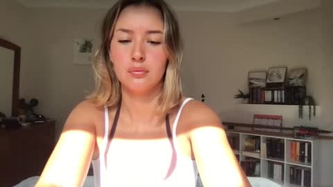 Sammy online show from April 15, 2026, 10:21 pm