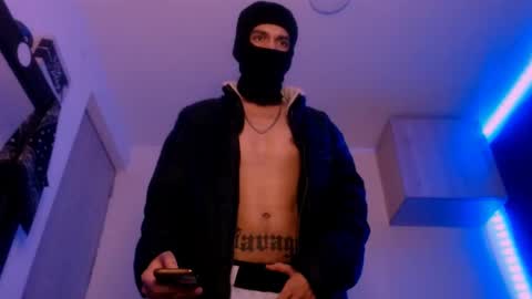   online show from February 13, 2025, 8:24 pm