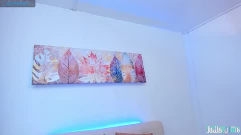 Samuel online show from October 14, 2025, 4:02 am