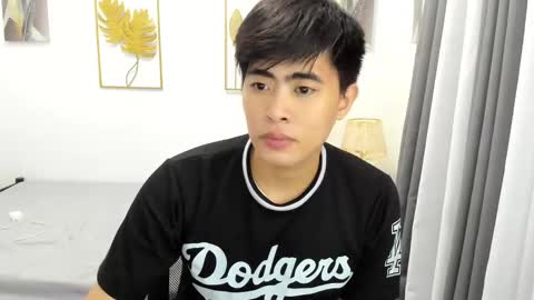 Sam online show from March 6, 2025, 5:22 pm