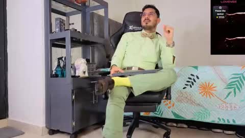 Snapshot of samuelcoopper chatting on February 11, 2026, 4:01 pm Samuel Coopper online show from February 11, 2026, 4:01 pm