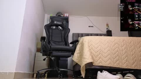  Samuel Coopper  online show from April 1, 2026, 8:50 pm