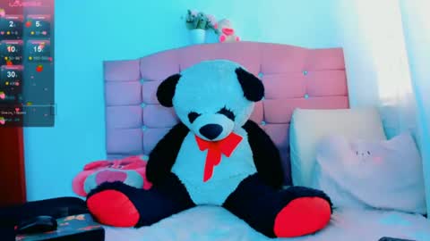 Snapshot of samy_huber chatting on June 9, 2026, 7:14 pm SAMY HUBER online show from June 9, 2026, 7:14 pm