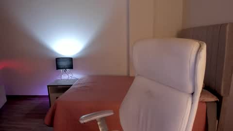 Snapshot of samy_one chatting on November 26, 2025, 9:16 pm Samy online show from November 26, 2025, 9:16 pm