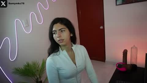 Snapshot of samymelo chatting on July 11, 2026, 12:19 pm samymelo online show from July 11, 2026, 12:19 pm