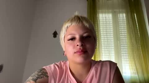 Samymoon online show from April 3, 2026, 8:12 am