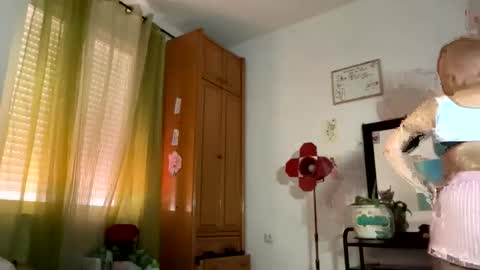 Snapshot of samymoon3 chatting on May 28, 2026, 10:23 am Samymoon online show from May 28, 2026, 10:23 am
