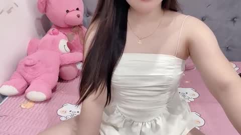 sanami_sian_ online show from September 14, 2025, 1:38 am