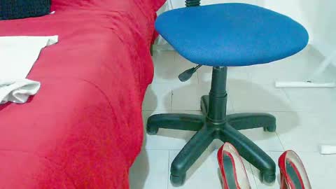 sandi amaya online show from December 20, 2024, 2:19 am