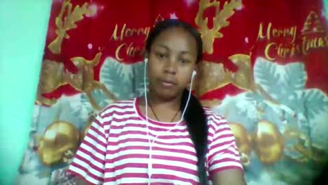 sandra1253099 online show from September 16, 2025, 5:52 am