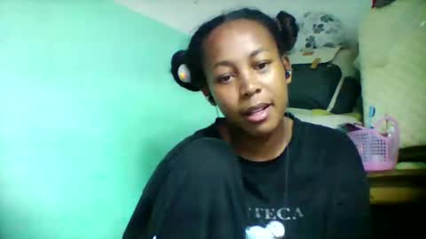 Snapshot of sandra1253099 chatting on October 27, 2025, 7:18 pm sandra1253099 online show from October 27, 2025, 7:18 pm